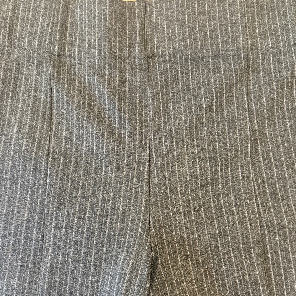 Jones New York Gray Pinstripe Straight-Leg Pants